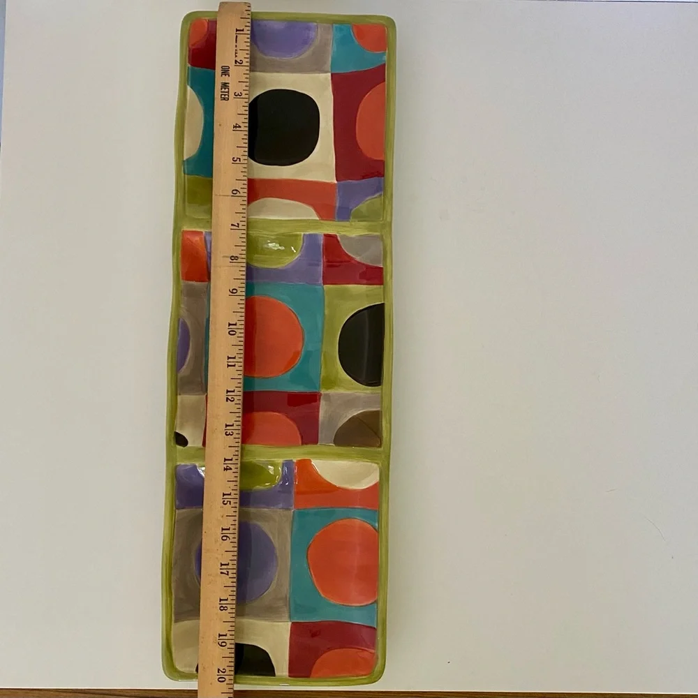 PIER 1 URBAN DOT 3 SECTION PLATE EARTHENWARE 20